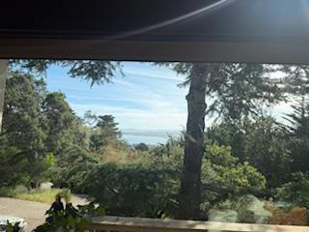457 Via Del Rey, Monterey, CA 93940