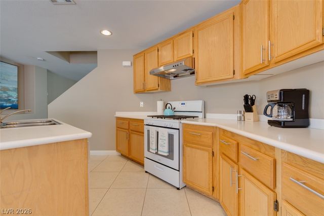 6236 Windmill Island Avenue, Las Vegas, NV 89139