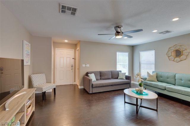 6236 Windmill Island Avenue, Las Vegas, NV 89139