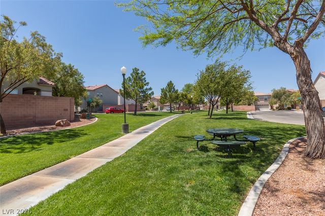 6236 Windmill Island Avenue, Las Vegas, NV 89139