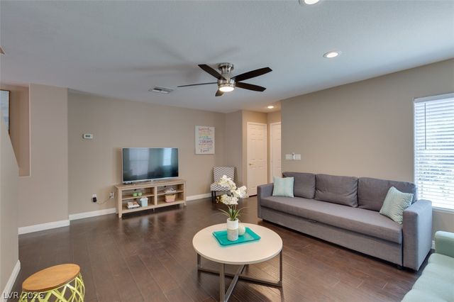 6236 Windmill Island Avenue, Las Vegas, NV 89139