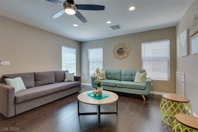 6236 Windmill Island Avenue, Las Vegas, NV 89139