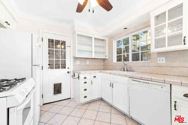 17 Palmetto Drive, Alhambra, CA 91801