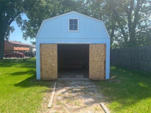 7315 Morton Street, Merrillville, IN 46410