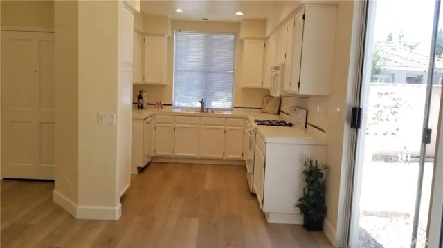 13440 N Bowers Court North, Tustin, CA 92782