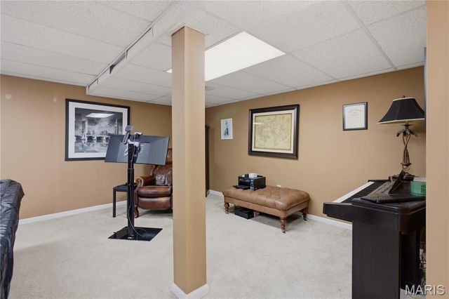 16180 Lea Oak Court, Chesterfield, MO 63017