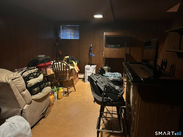 2 Camelot Drive 4, Bloomfield, CT 06002