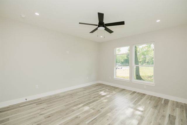 1911 US-HWY 69 Road, Greenville, TX 75401