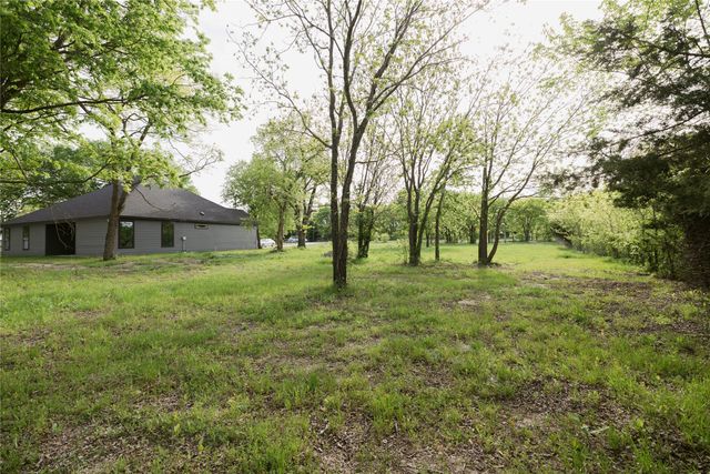 1911 US-HWY 69 Road, Greenville, TX 75401