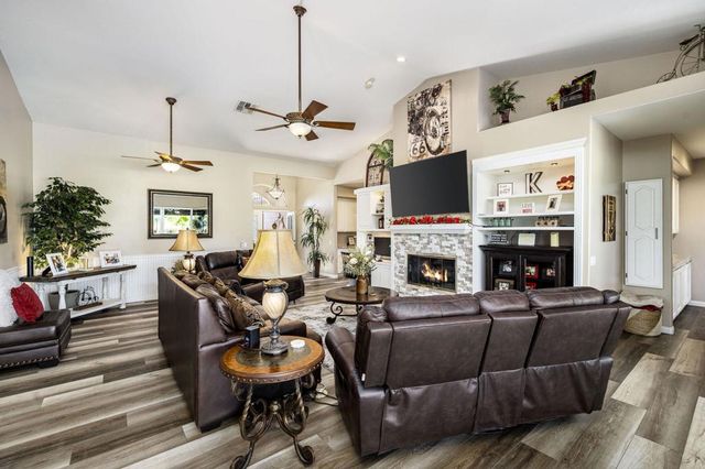 45829 Meadow Lake Drive, Indio, CA 92201