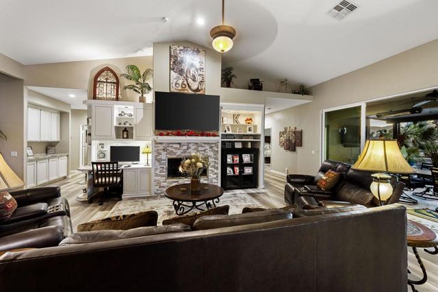 45829 Meadow Lake Drive, Indio, CA 92201