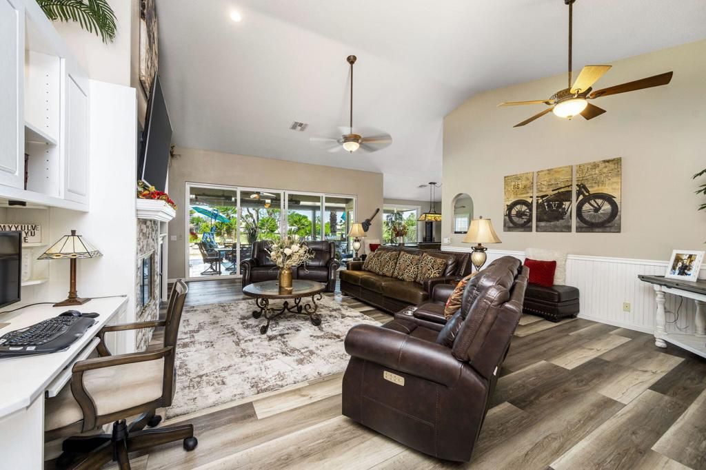 Image 7 of property listing at 45829 Meadow Lake Drive, Indio, CA 92201