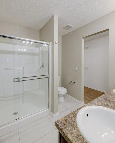 1702 N Hoover Drive, Ozark, MO 65721