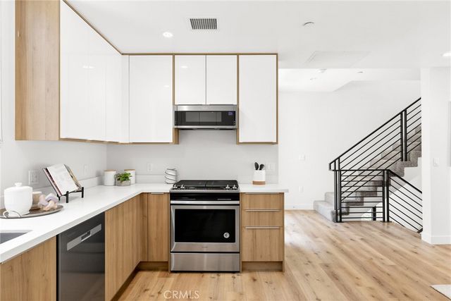 505 N Santa Anita, Arcadia, CA 91006