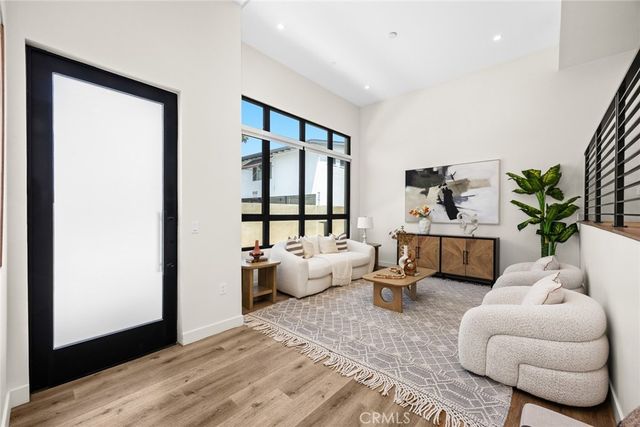 505 N Santa Anita, Arcadia, CA 91006