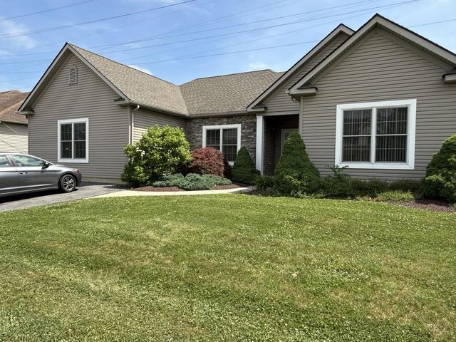 1110 Morning Star Drive, Lower Macungie Twp, PA 18106