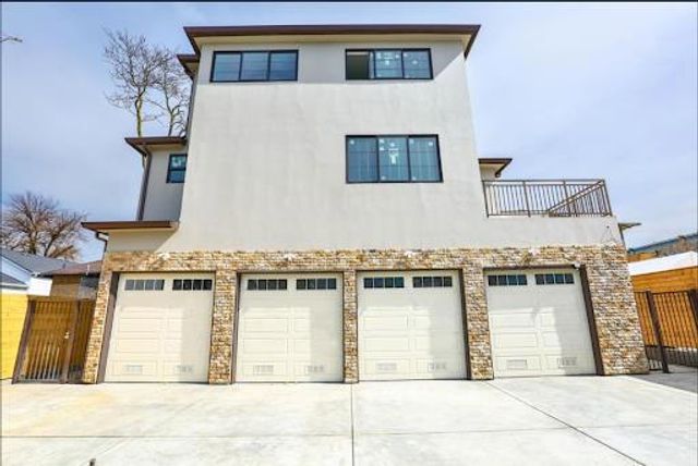 737 S 2nd Street 3, San Jose, CA 95112