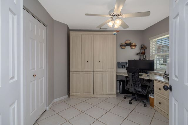 6 San Miguel Ct, Palm Coast, FL 32137