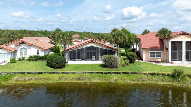 6 San Miguel Ct, Palm Coast, FL 32137