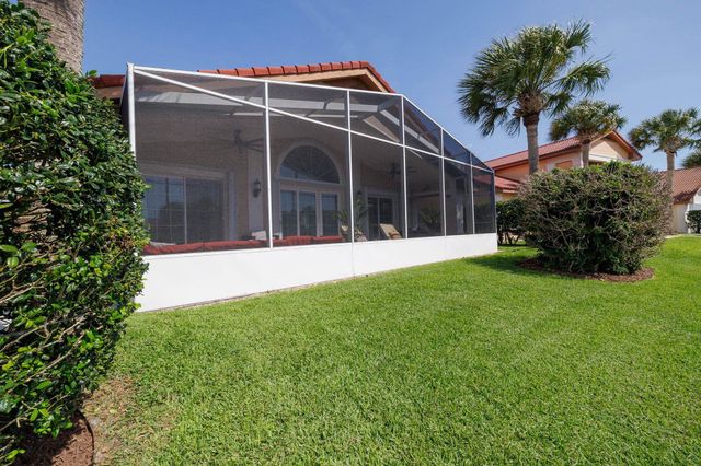 6 San Miguel Ct, Palm Coast, FL 32137