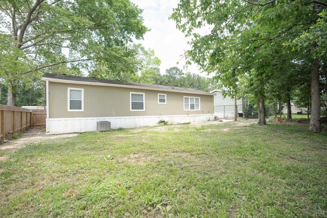 20511 N Sabine Drive, New Caney, TX 77357