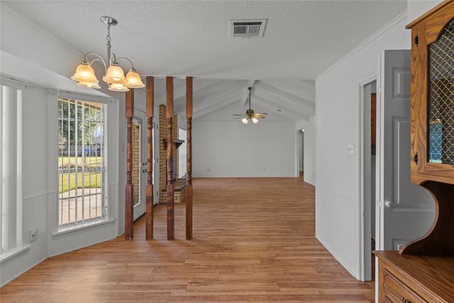 5302 Iris Circle, Bossier City, LA 71112