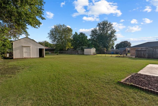 5302 Iris Circle, Bossier City, LA 71112