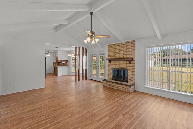 5302 Iris Circle, Bossier City, LA 71112