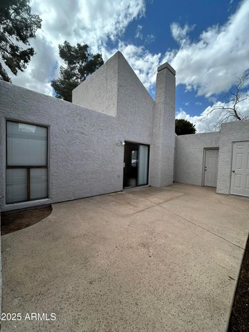 329 E AMBASSADOR Drive, Tempe, AZ 85288