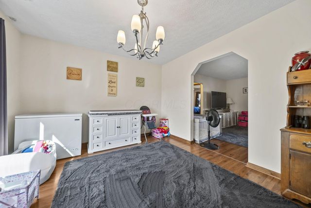 5939 Thompson Road, Ashville, OH 43103
