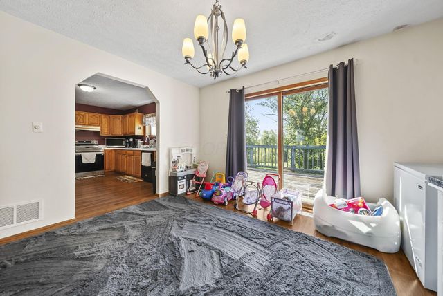 5939 Thompson Road, Ashville, OH 43103