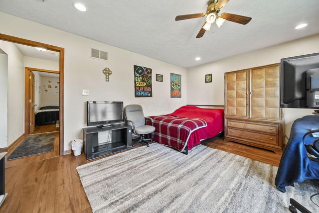 5939 Thompson Road, Ashville, OH 43103