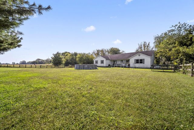 5939 Thompson Road, Ashville, OH 43103