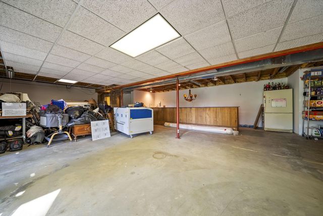 5939 Thompson Road, Ashville, OH 43103