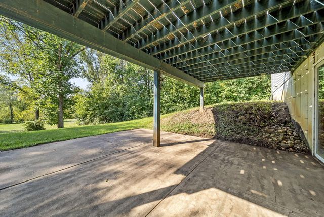 5939 Thompson Road, Ashville, OH 43103