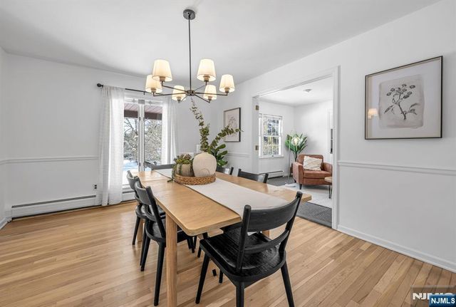 15 Cobbler Lane, Mahwah, NJ 07430