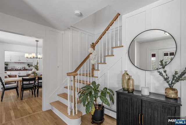 15 Cobbler Lane, Mahwah, NJ 07430