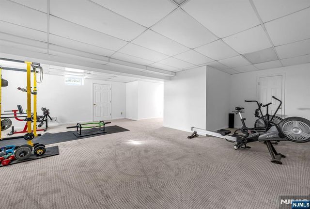 15 Cobbler Lane, Mahwah, NJ 07430