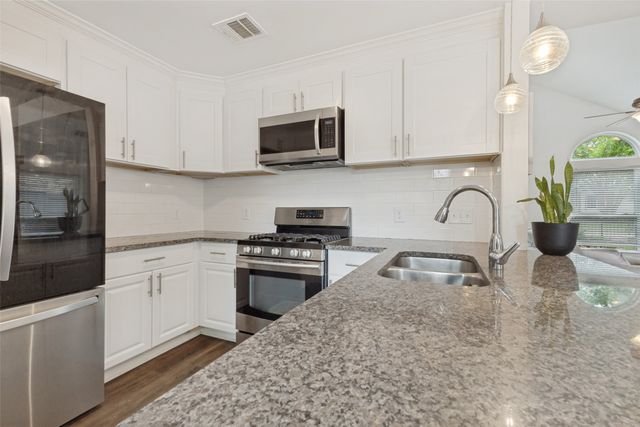 11814 Eloise Drive, Balch Springs, TX 75180