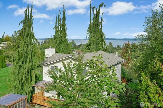 2408 Viewcrest Avenue, Everett, WA 98203