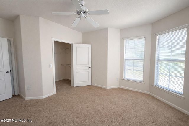 8290 GATE Parkway W 141, Jacksonville, FL 32216