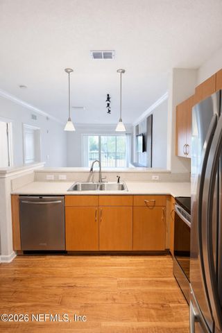 8290 GATE Parkway W 141, Jacksonville, FL 32216