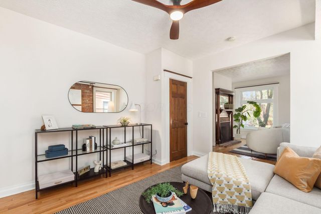 237 Collins Avenue, Columbus, OH 43215