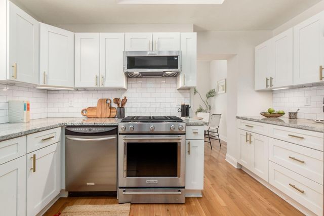 237 Collins Avenue, Columbus, OH 43215