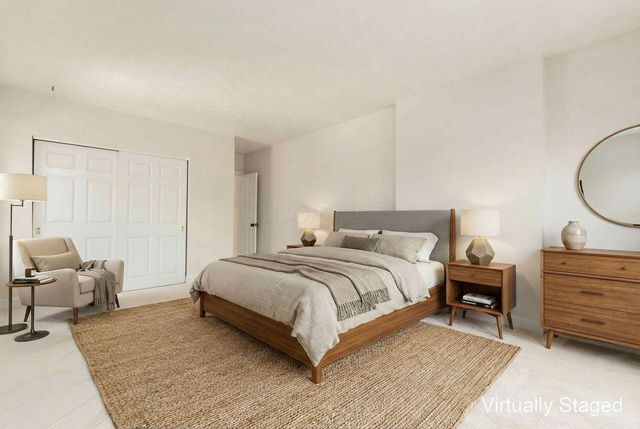 237 Collins Avenue, Columbus, OH 43215