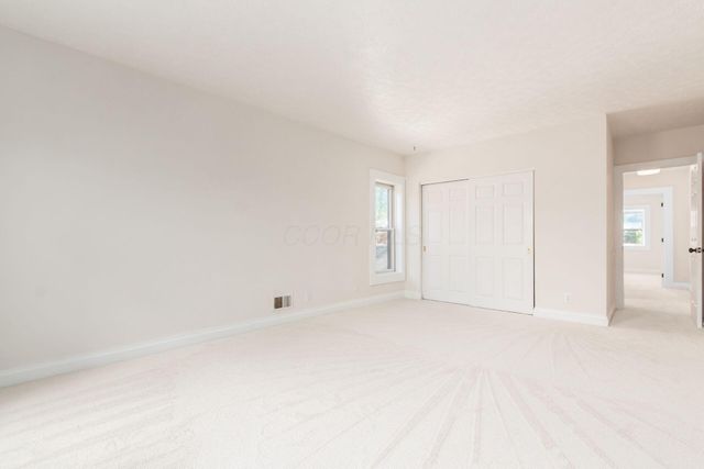 237 Collins Avenue, Columbus, OH 43215