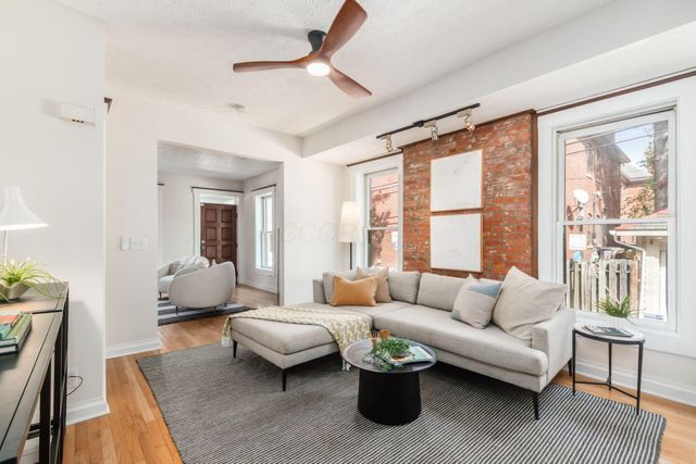 237 Collins Avenue, Columbus, OH 43215