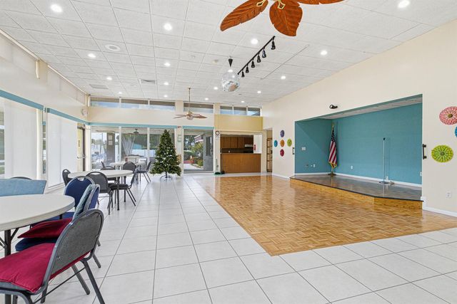 6335 Tall Cypress Circle, Greenacres, FL 33463