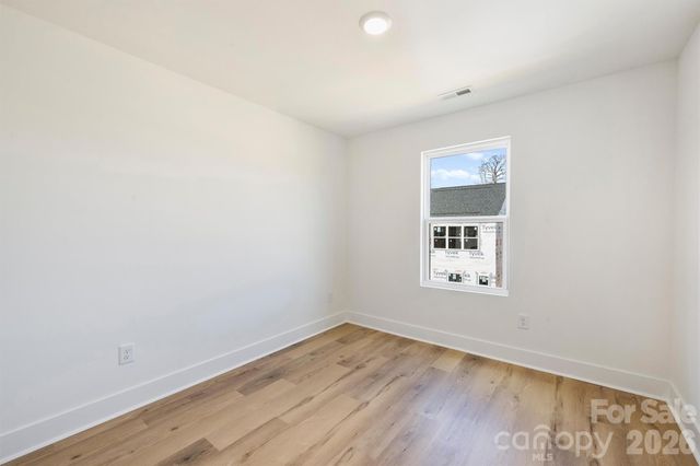 10723 Mallard Creek Road, Charlotte, NC 28262