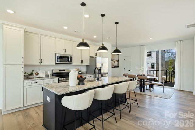 10723 Mallard Creek Road, Charlotte, NC 28262